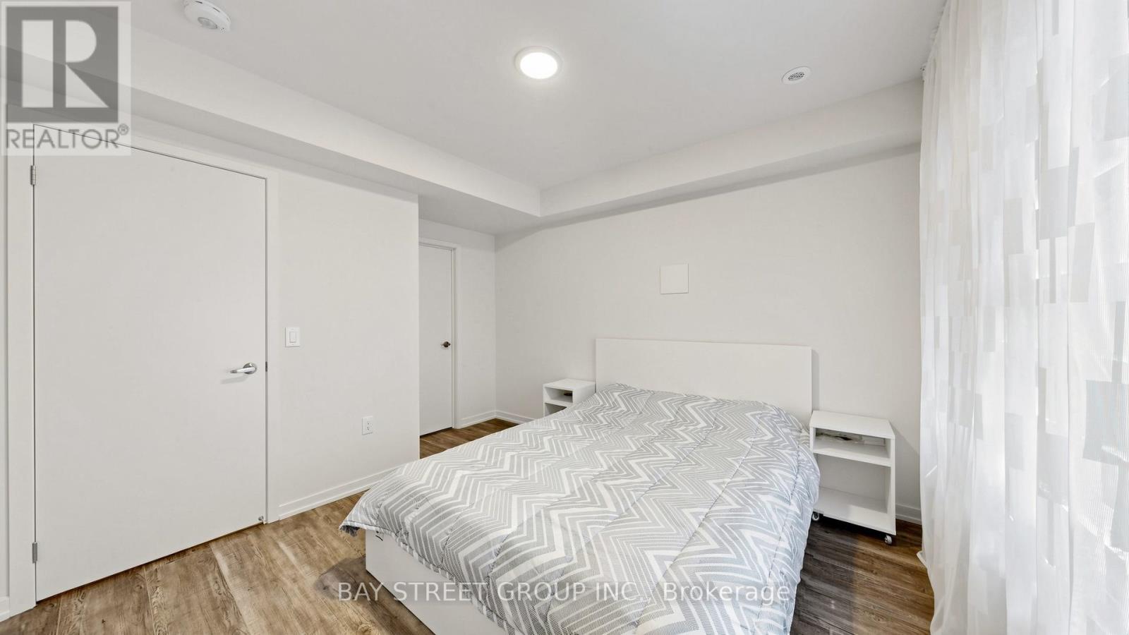 1430 19th Avenue, Richmond Hill, Ontario  L4E 1P3 - Photo 15 - N13472640