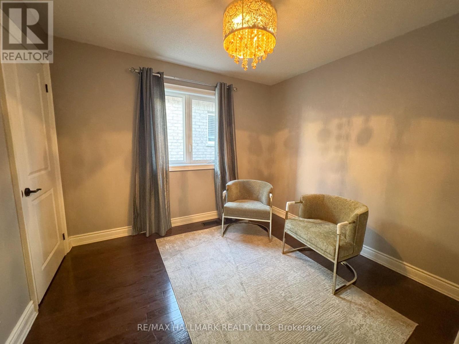 33 Mckenzie Way, Bradford West Gwillimbury, Ontario  L3Z 0K1 - Photo 15 - N13471102