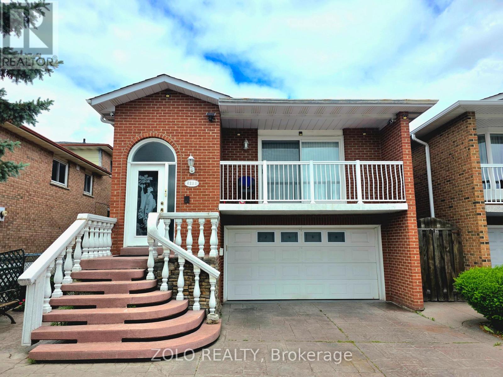 4233 GREYBROOK CRESCENT, Mississauga, Ontario