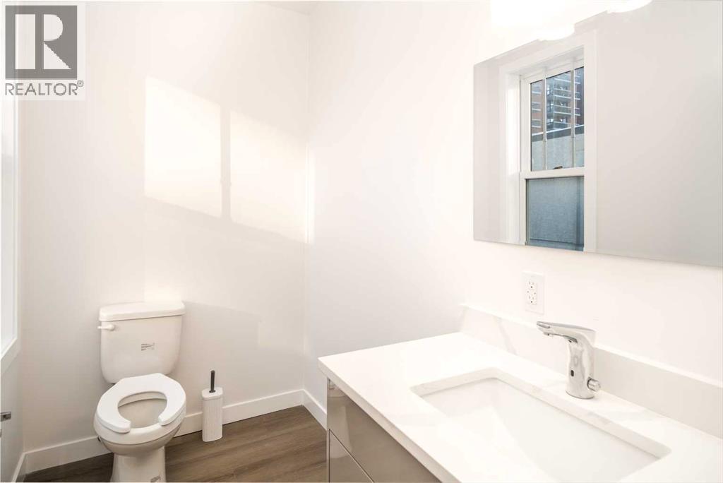 200a Centre Street SE, Calgary, Alberta  T2G 2B6 - Photo 23 - A2194322