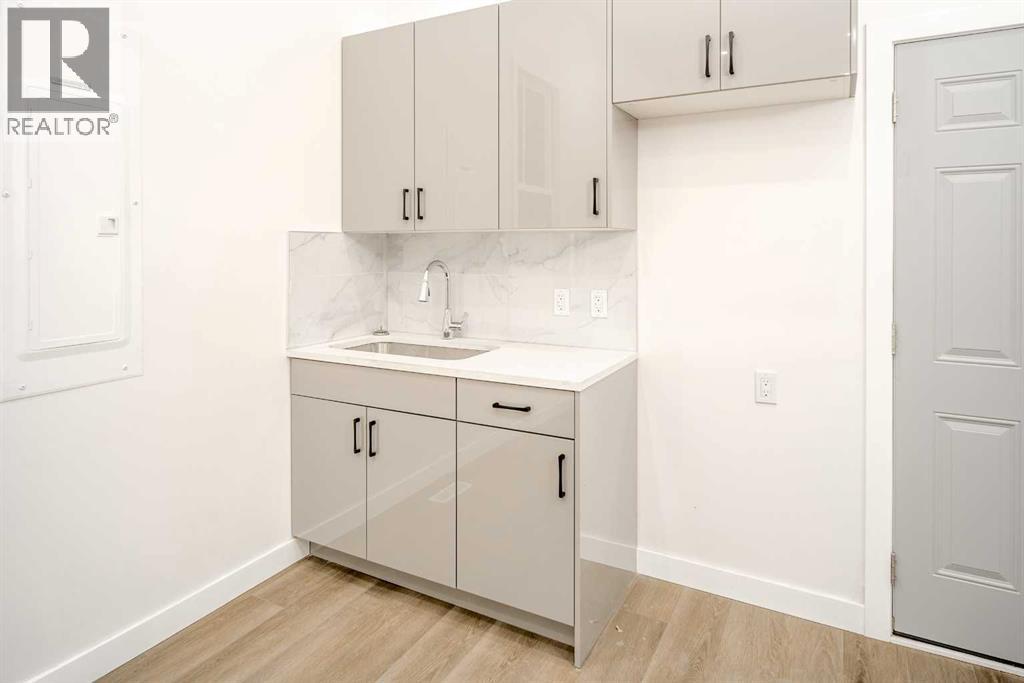 200a Centre Street SE, Calgary, Alberta  T2G 2B6 - Photo 16 - A2194322
