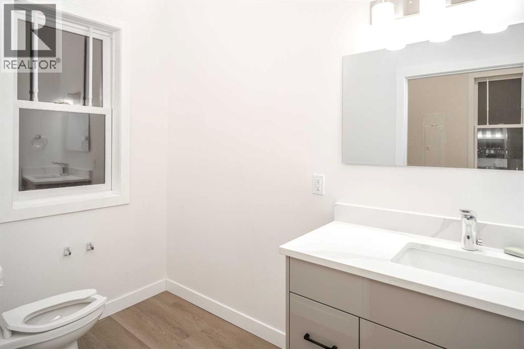 200a Centre Street SE, Calgary, Alberta  T2G 2B6 - Photo 18 - A2194322