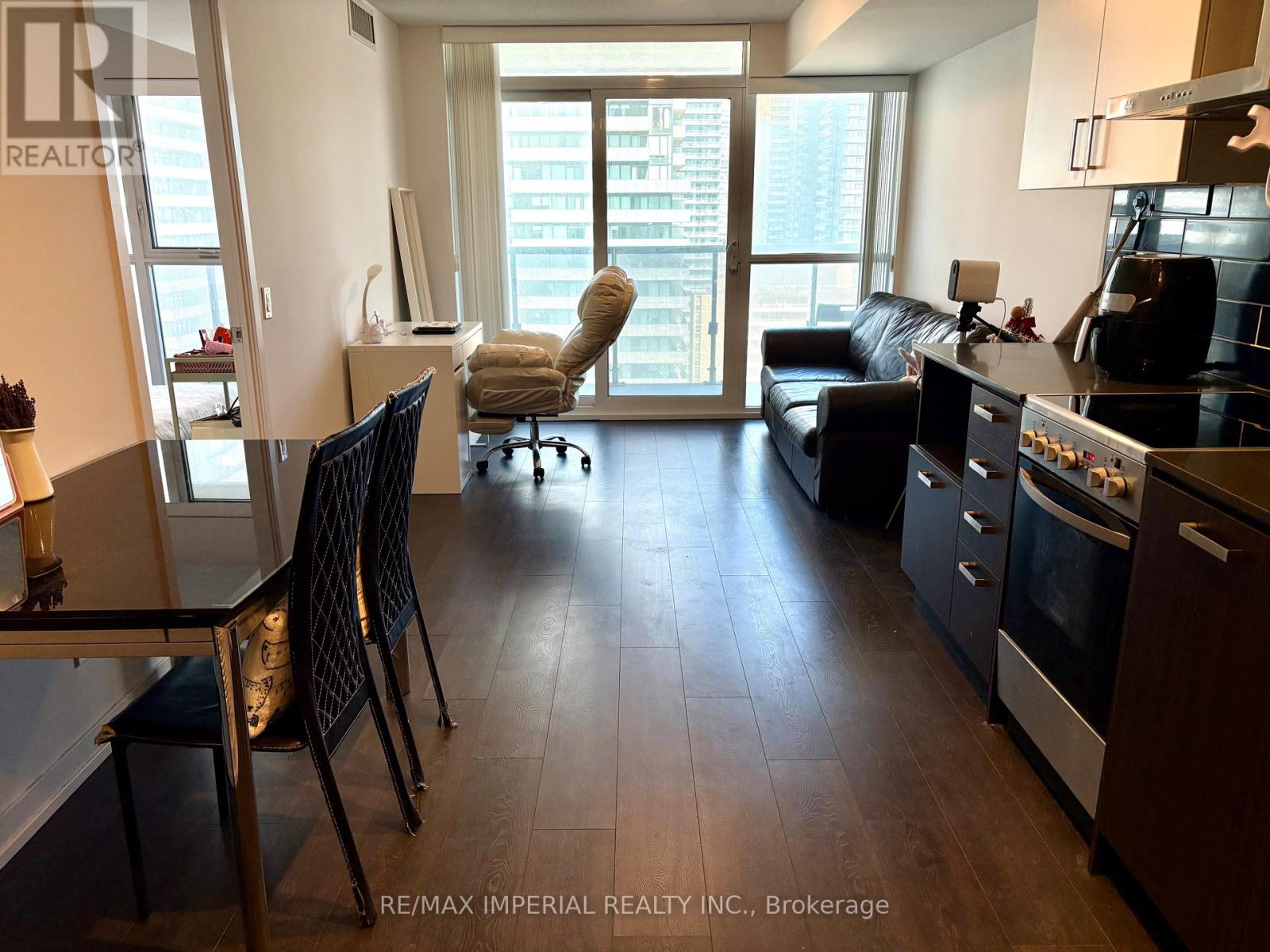 1802 - 125 REDPATH AVENUE, Toronto, Ontario
