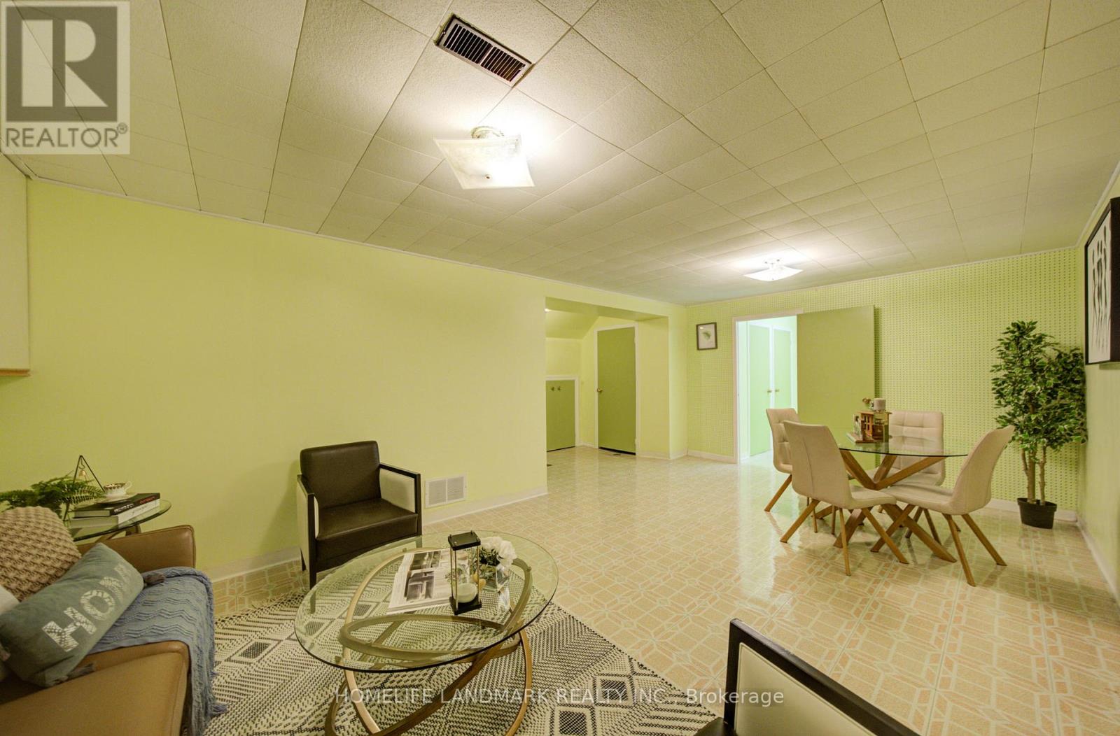 21 Colonnade Road, Toronto, Ontario  M2K 2L6 - Photo 45 - C13472718