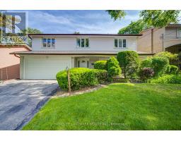 21 COLONNADE ROAD, Toronto, Ontario