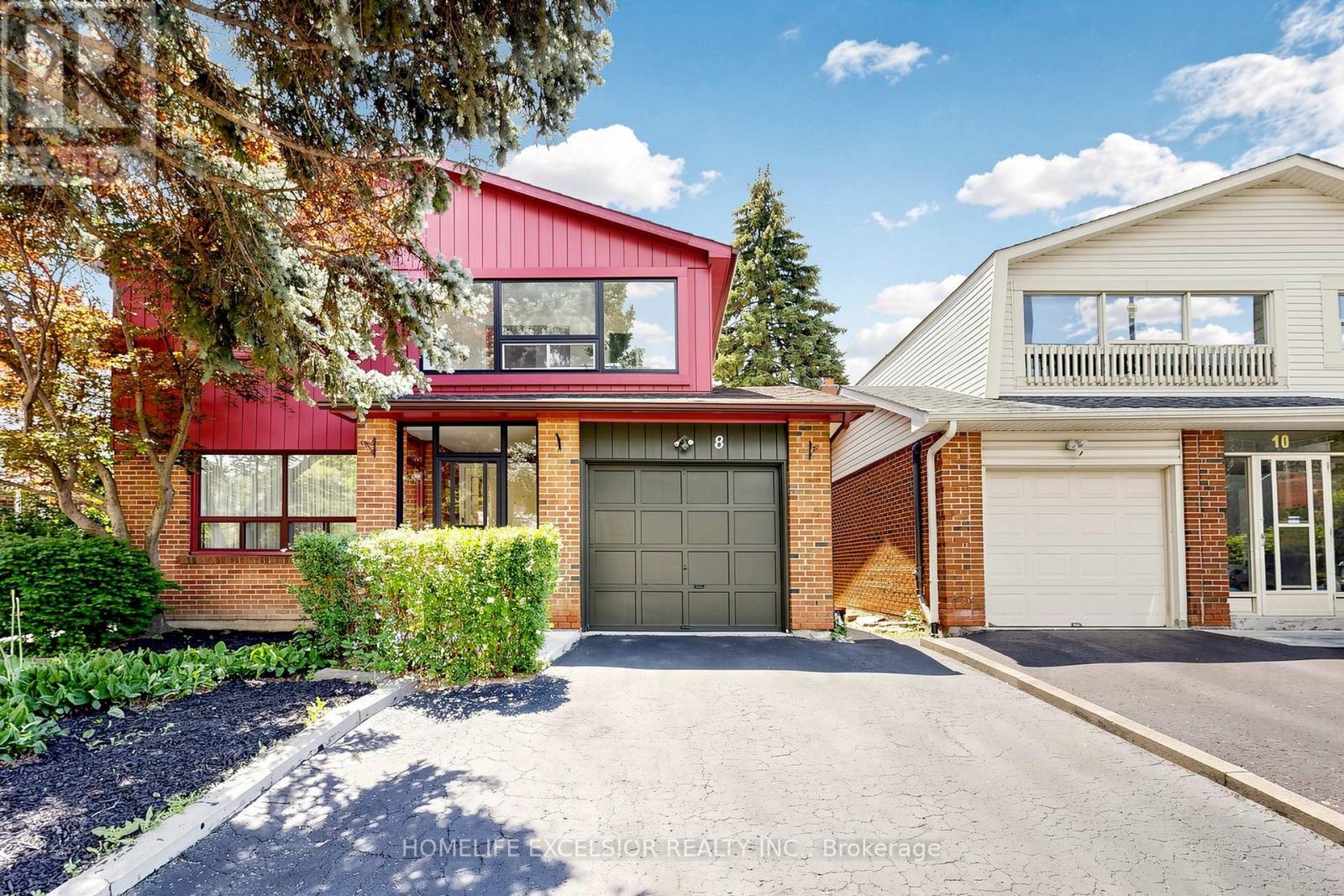 8 DUNMAIL DRIVE, Toronto, Ontario