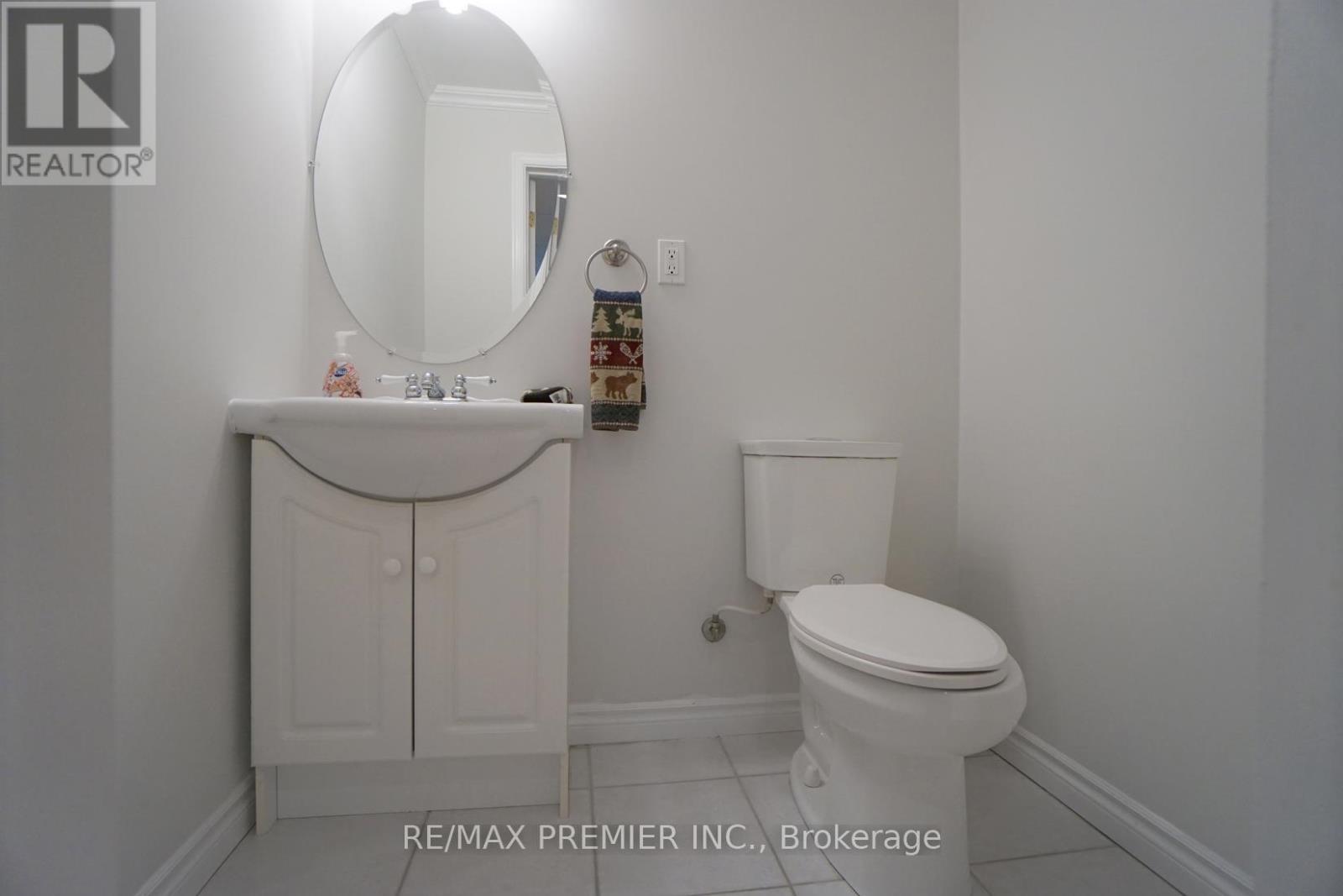 32 Timberwolf Crescent, Vaughan, Ontario  L4H 2W2 - Photo 16 - N13472704