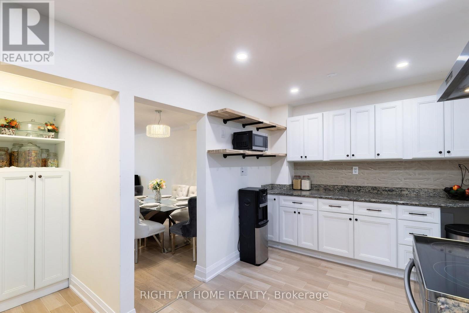 55 Hillview Drive, Newmarket, Ontario  L3Y 4H8 - Photo 16 - N13472708