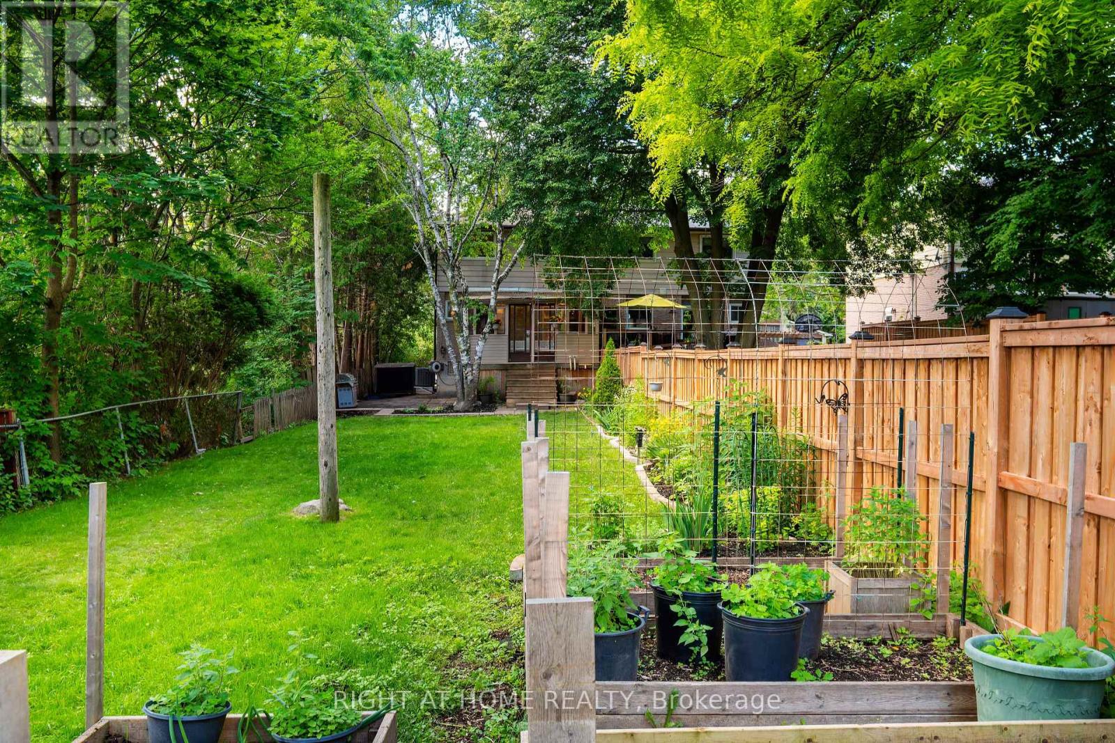 55 Hillview Drive, Newmarket, Ontario  L3Y 4H8 - Photo 43 - N13472708