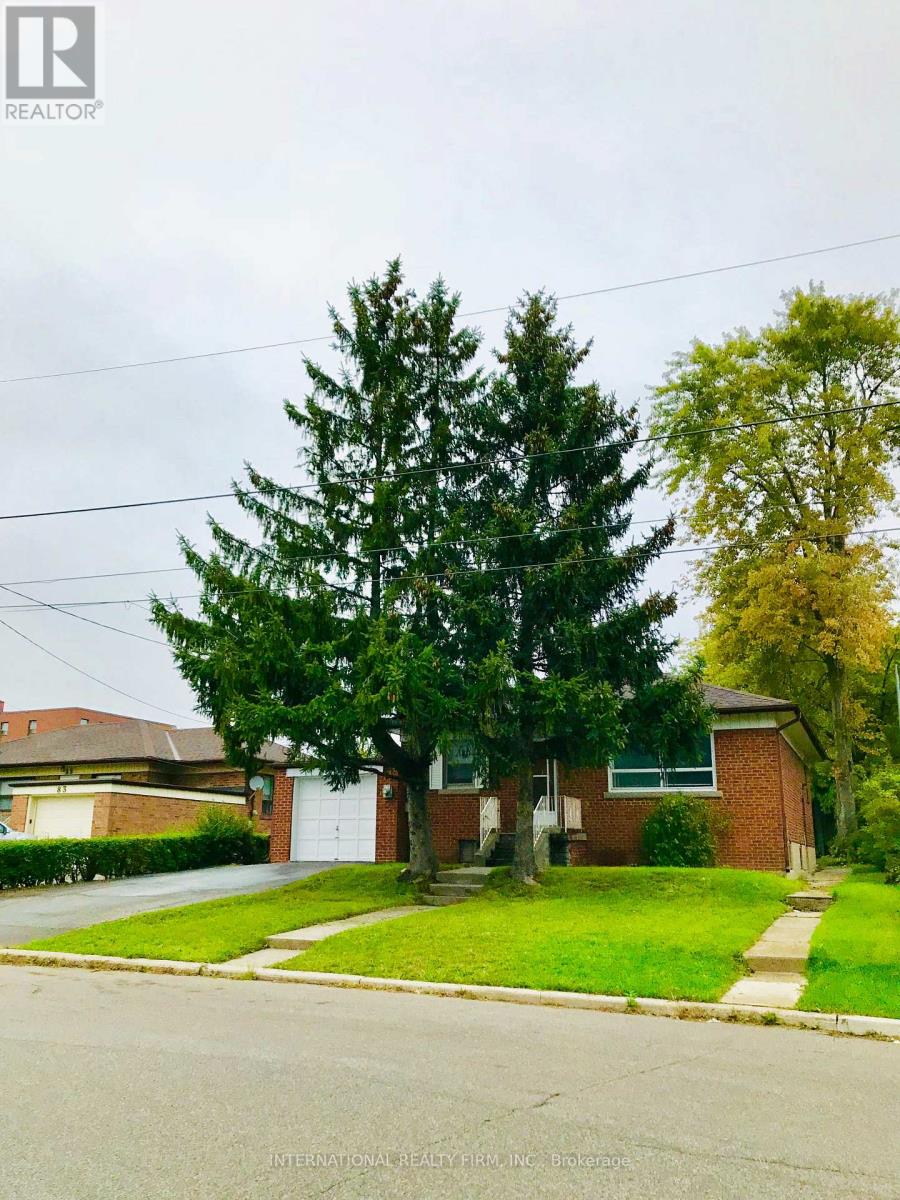 81 Claver Avenue, Toronto, Ontario  M6B 2W3 - Photo 2 - W13472706