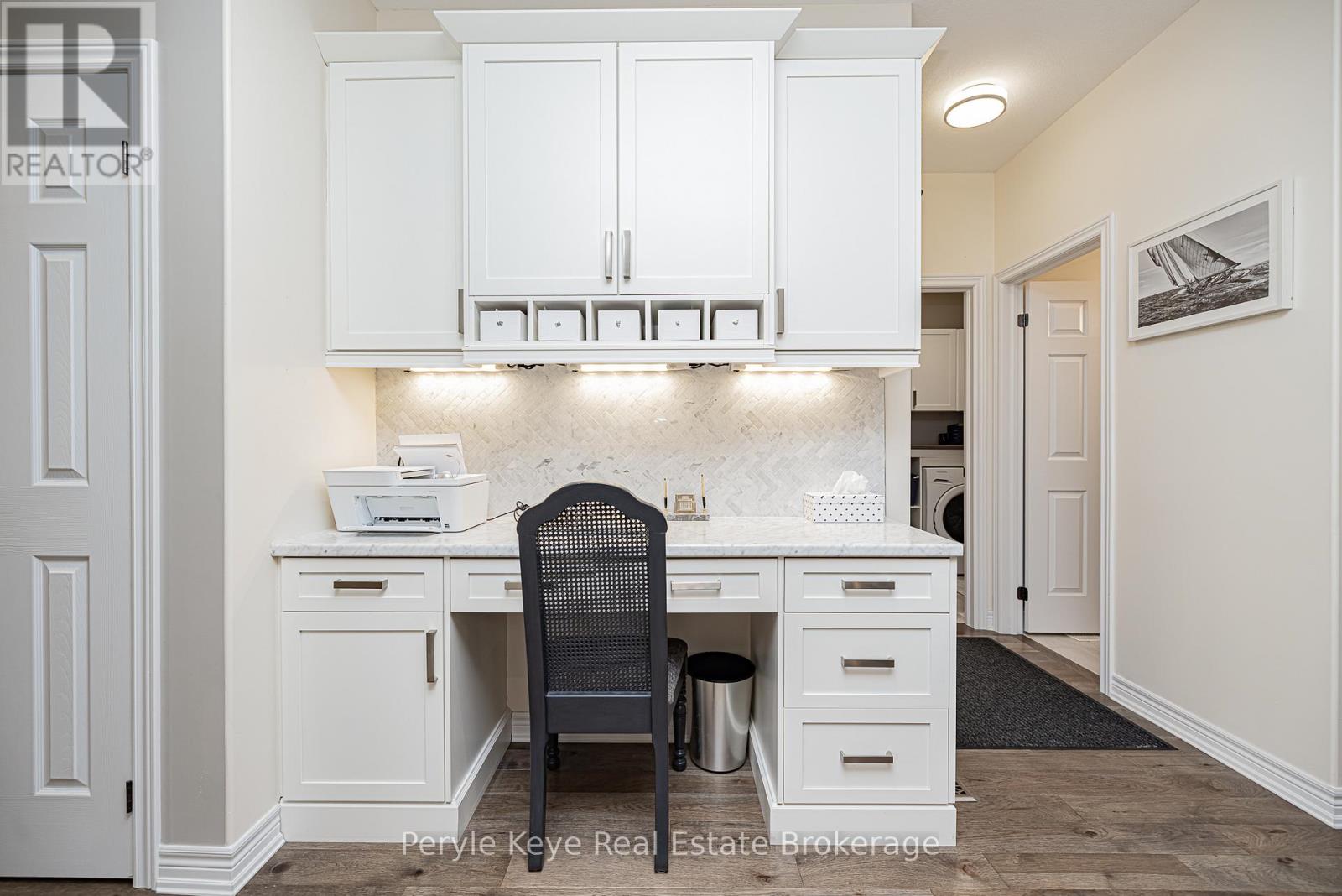 6 Serenity Place Crescent, Huntsville (Chaffey), Ontario  P1H 0C4 - Photo 11 - X13472772
