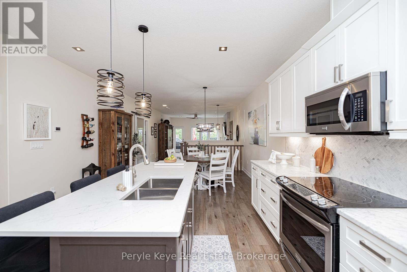 6 Serenity Place Crescent, Huntsville (Chaffey), Ontario  P1H 0C4 - Photo 15 - X13472772