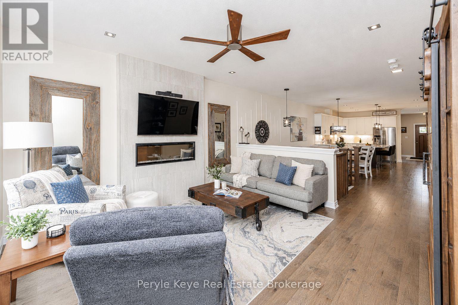 6 Serenity Place Crescent, Huntsville (Chaffey), Ontario  P1H 0C4 - Photo 2 - X13472772