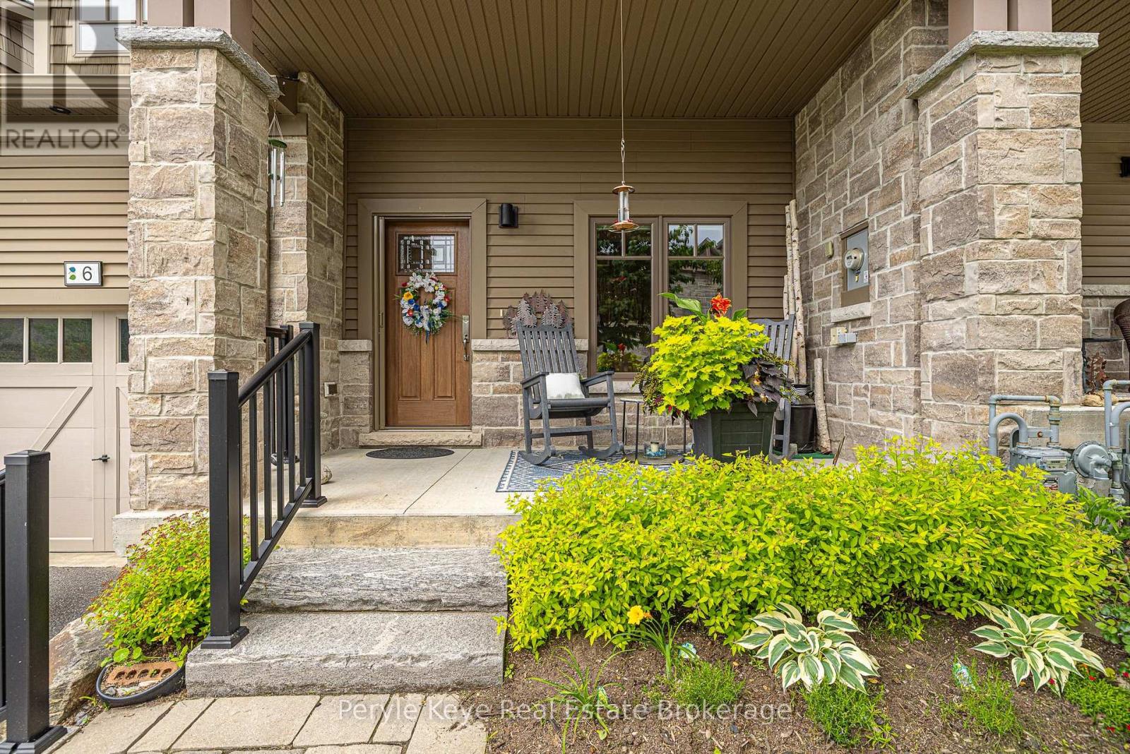 6 Serenity Place Crescent, Huntsville (Chaffey), Ontario  P1H 0C4 - Photo 6 - X13472772