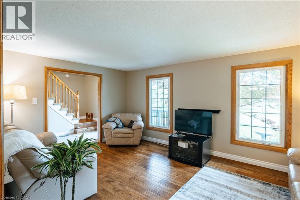 28 Mcgibbon Court, Kitchener, Ontario  N2A 3P2 - Photo 10 - 40841766