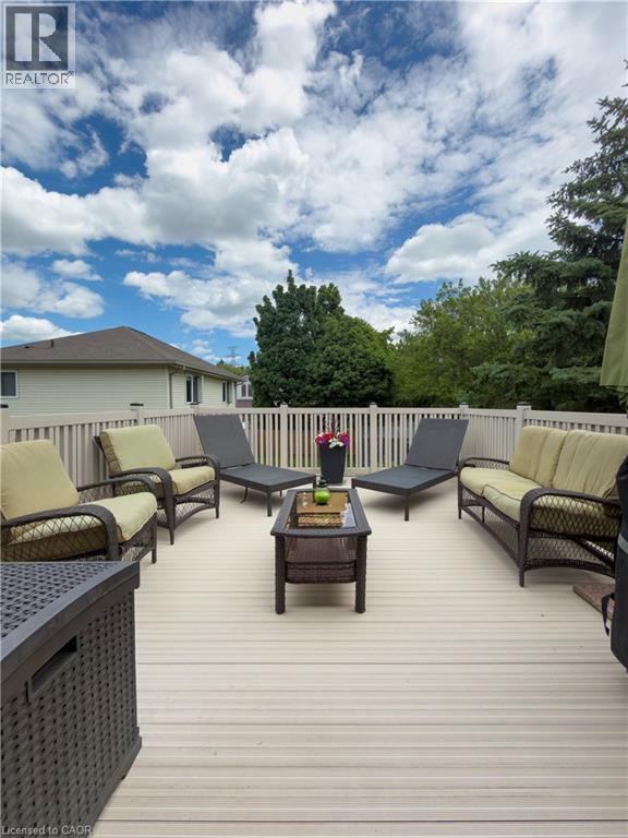 62 Wilderness Drive, Kitchener, Ontario  N2E 3P2 - Photo 33 - 40840200
