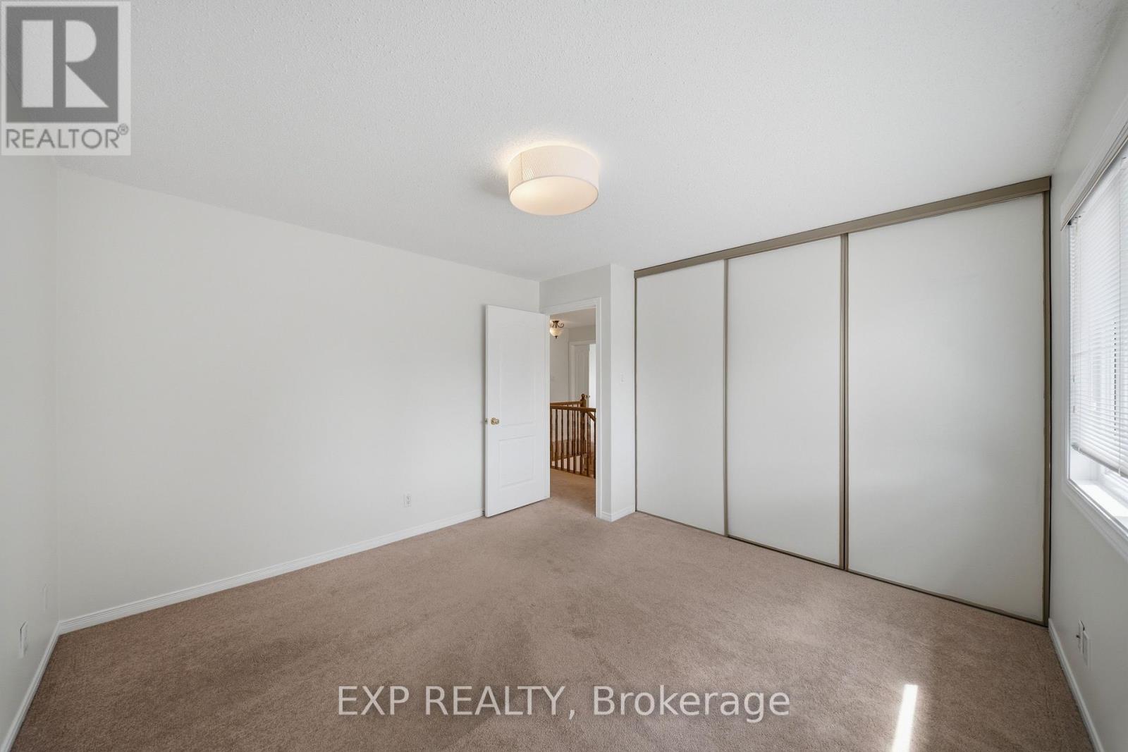 2023 Rolling Brook Drive, Ottawa, Ontario  K1W 1C9 - Photo 25 - X13472788