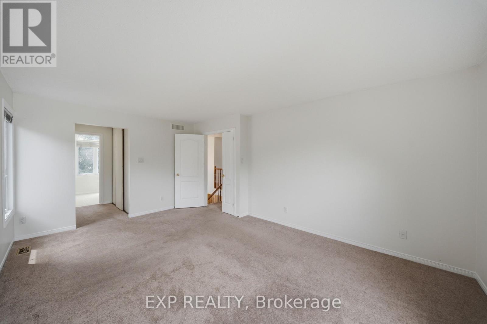 2023 Rolling Brook Drive, Ottawa, Ontario  K1W 1C9 - Photo 27 - X13472788
