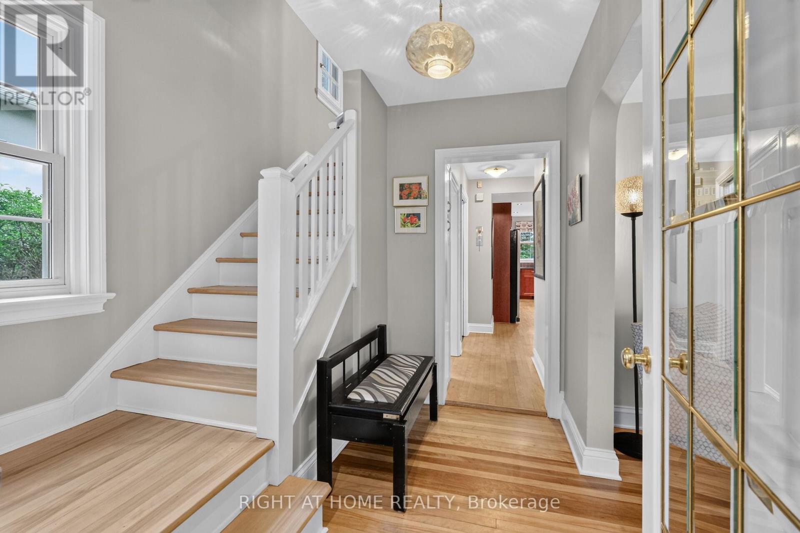 949 Kingsmere Avenue, Ottawa, Ontario  K2A 3K2 - Photo 4 - X13472810