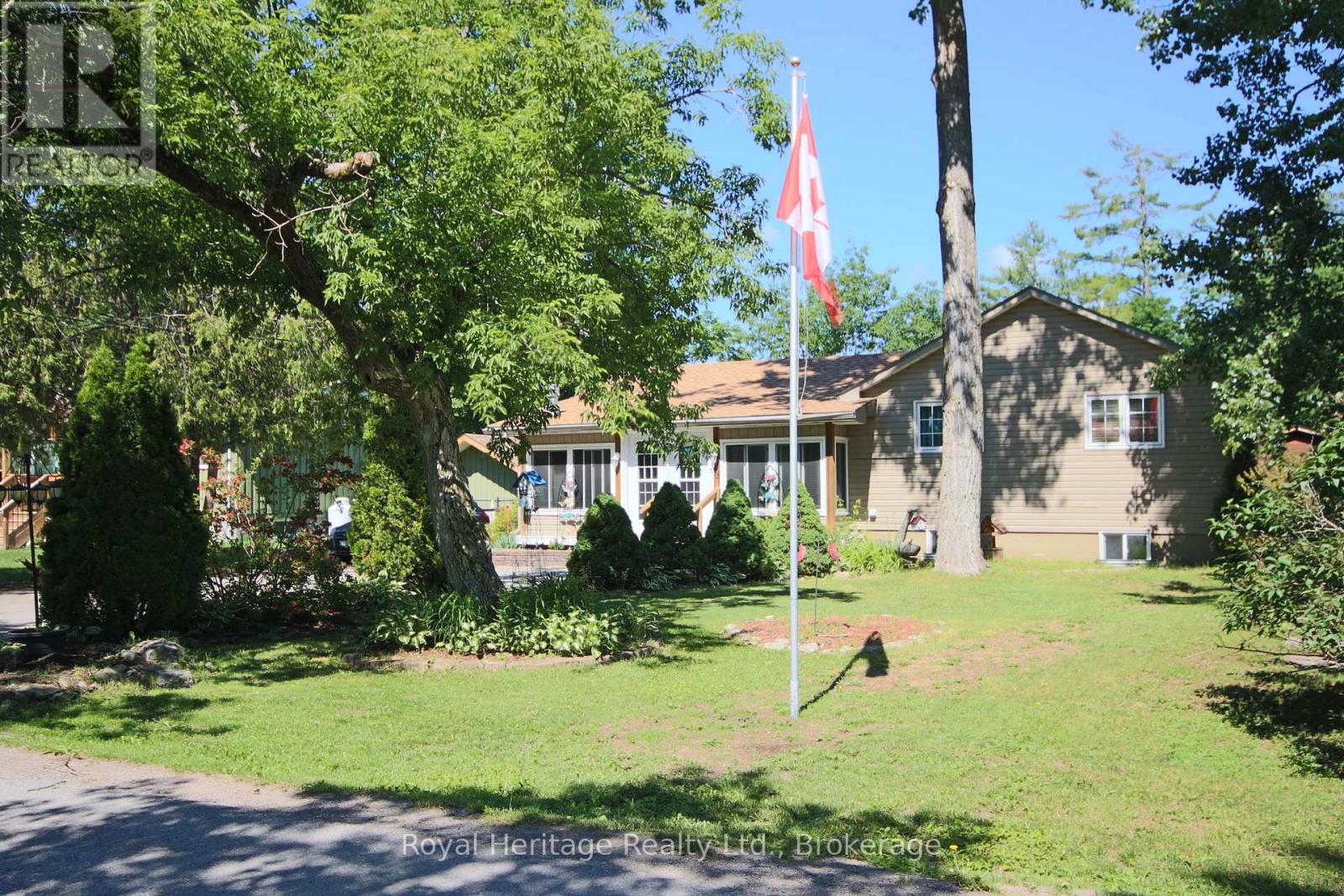 15 Oakwood Drive, Kawartha Lakes, Ontario  K0M 1N0 - Photo 2 - X13472832