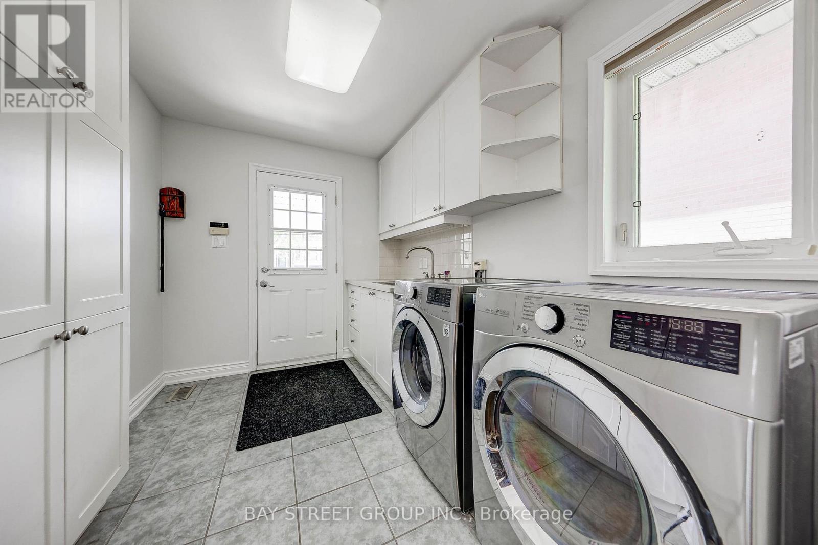 99 Grantbrook Street, Toronto, Ontario  M2R 2G2 - Photo 15 - C13472740