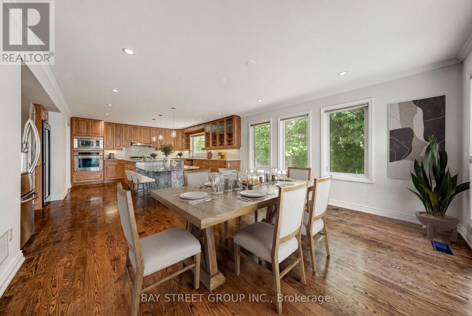 99 Grantbrook Street, Toronto, Ontario  M2R 2G2 - Photo 9 - C13472740