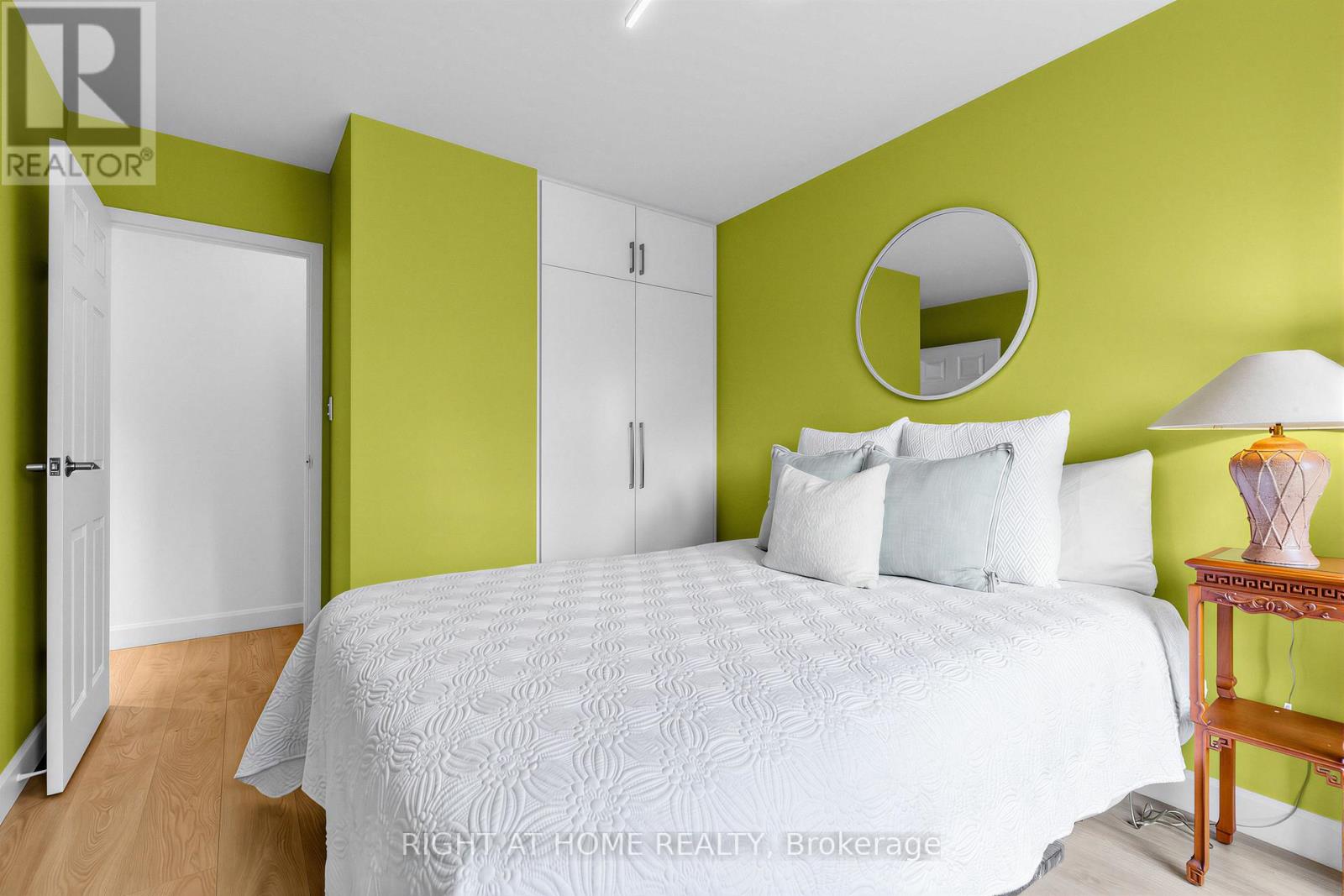 1505 - 25 The Esplanade, Toronto, Ontario  M5E 1W5 - Photo 25 - C13472792