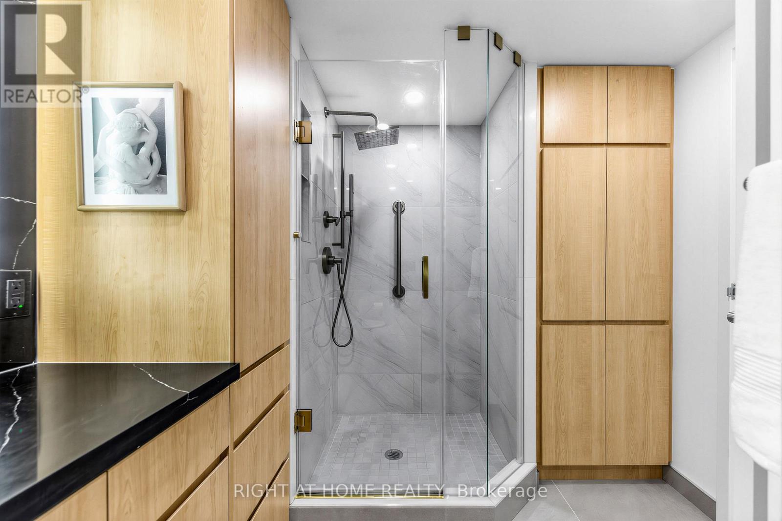 1505 - 25 The Esplanade, Toronto, Ontario  M5E 1W5 - Photo 28 - C13472792