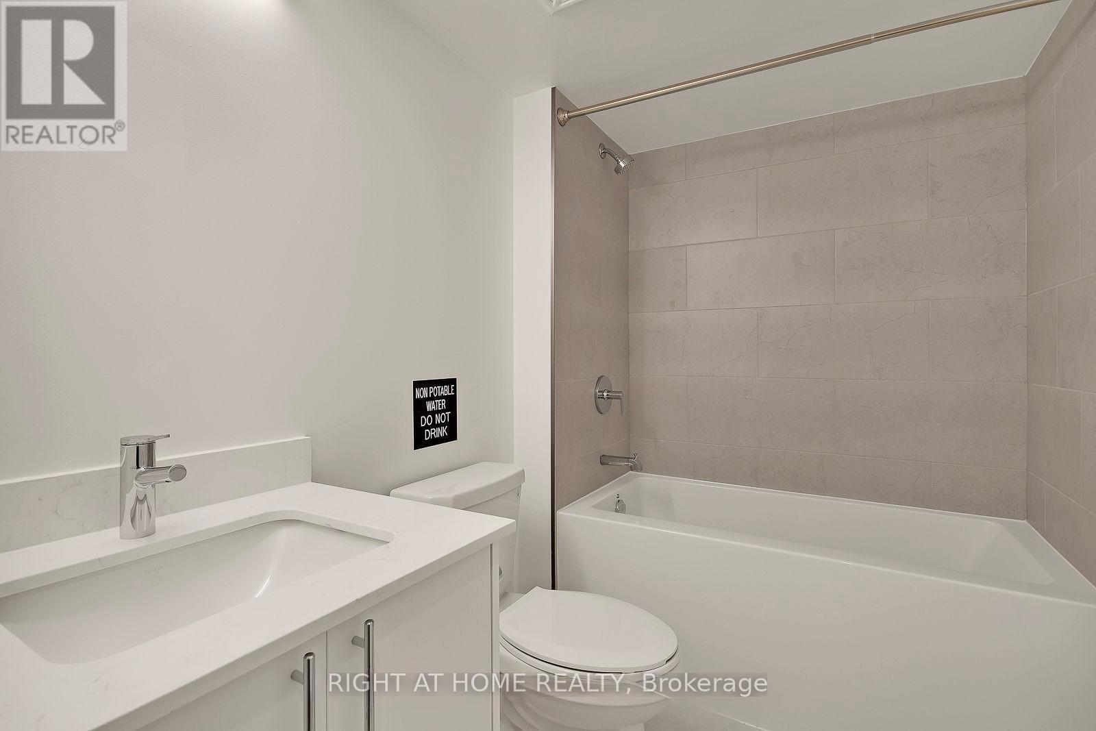 301 - 3 Strathgowan Avenue, Toronto, Ontario M4N 1B8 - Photo 15 - C13472814
