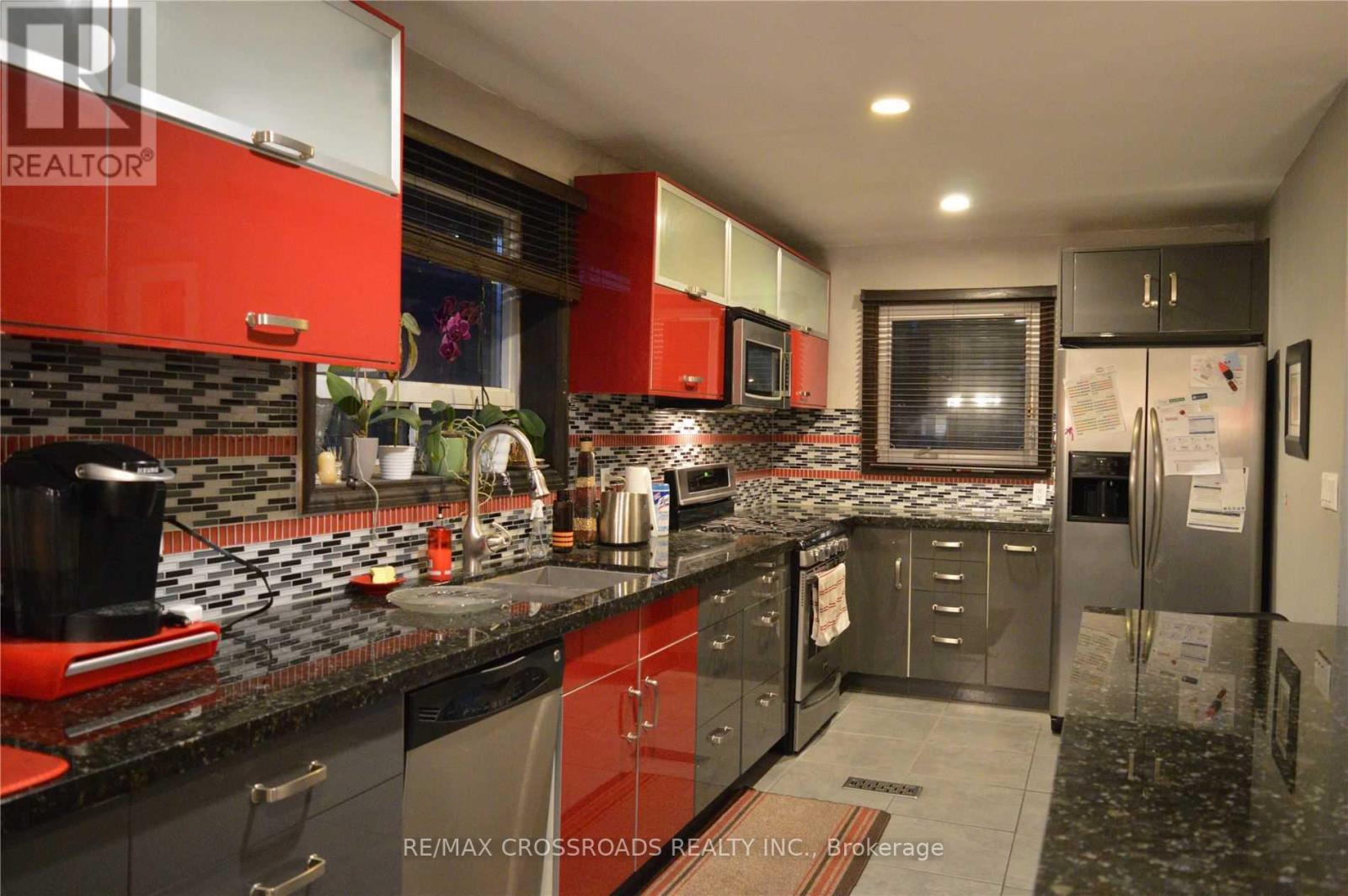 44 Romulus Drive, Toronto, Ontario  M1K 4C2 - Photo 6 - E13472748