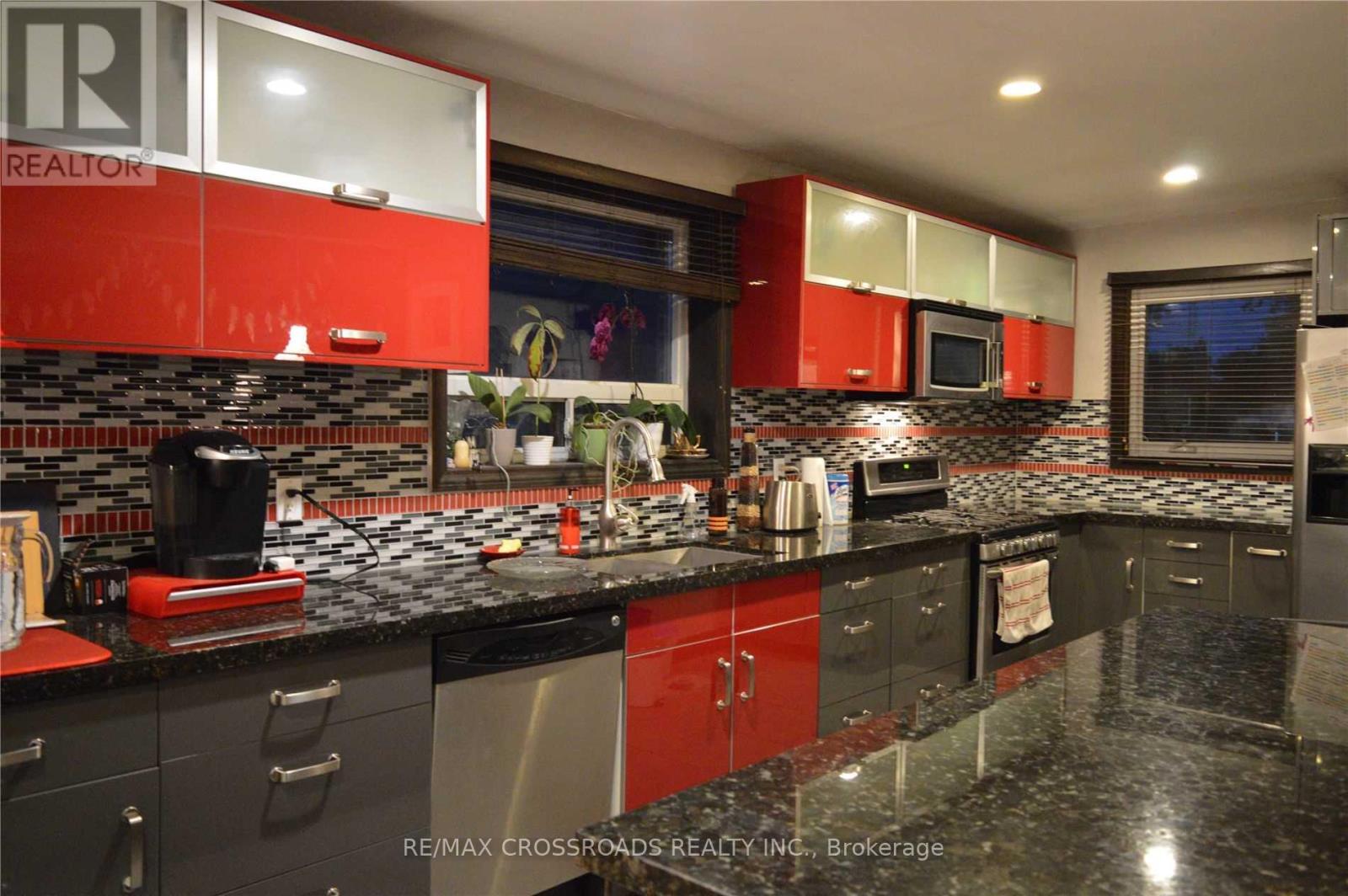 44 Romulus Drive, Toronto, Ontario  M1K 4C2 - Photo 7 - E13472748