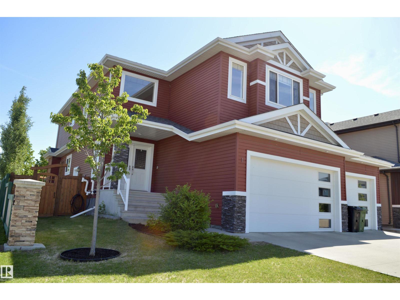1 HEMLOCK CL, fort saskatchewan, Alberta