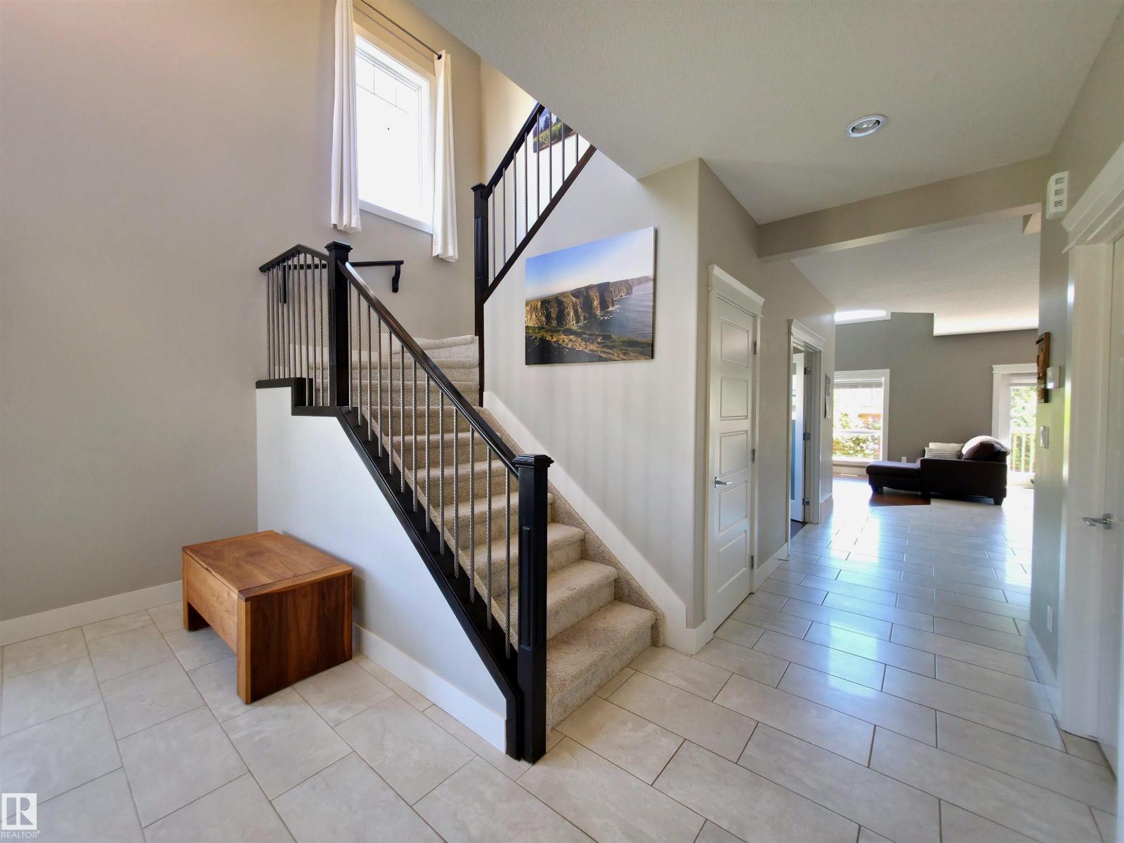 1 Hemlock Cl, Fort Saskatchewan, Alberta  T8L 0V9 - Photo 2 - E4495031
