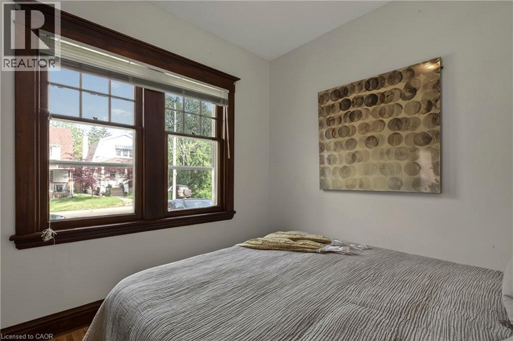48 Longwood Road N, Hamilton, Ontario  L8S 3V4 - Photo 15 - 40834159