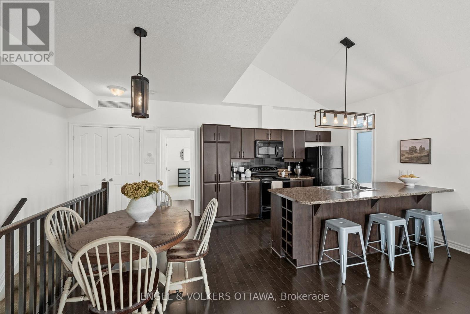 362 Royal Fern Way, Ottawa, Ontario  K1V 2K6 - Photo 11 - X13472842