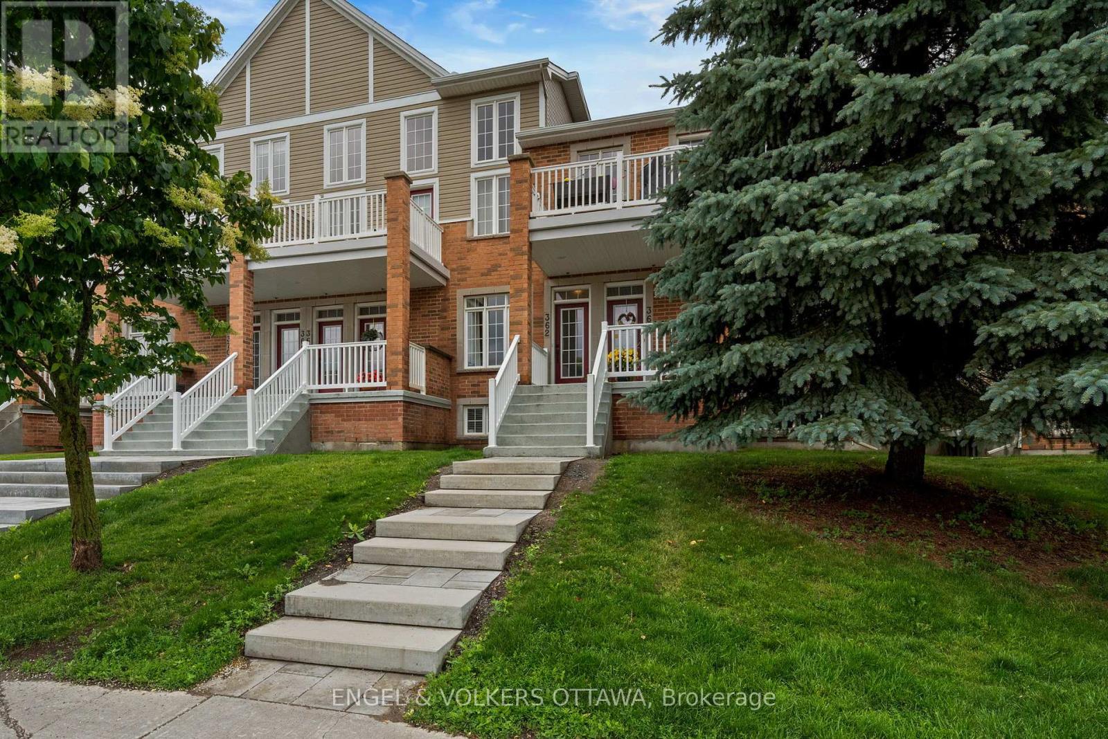 362 Royal Fern Way, Ottawa, Ontario  K1V 2K6 - Photo 2 - X13472842