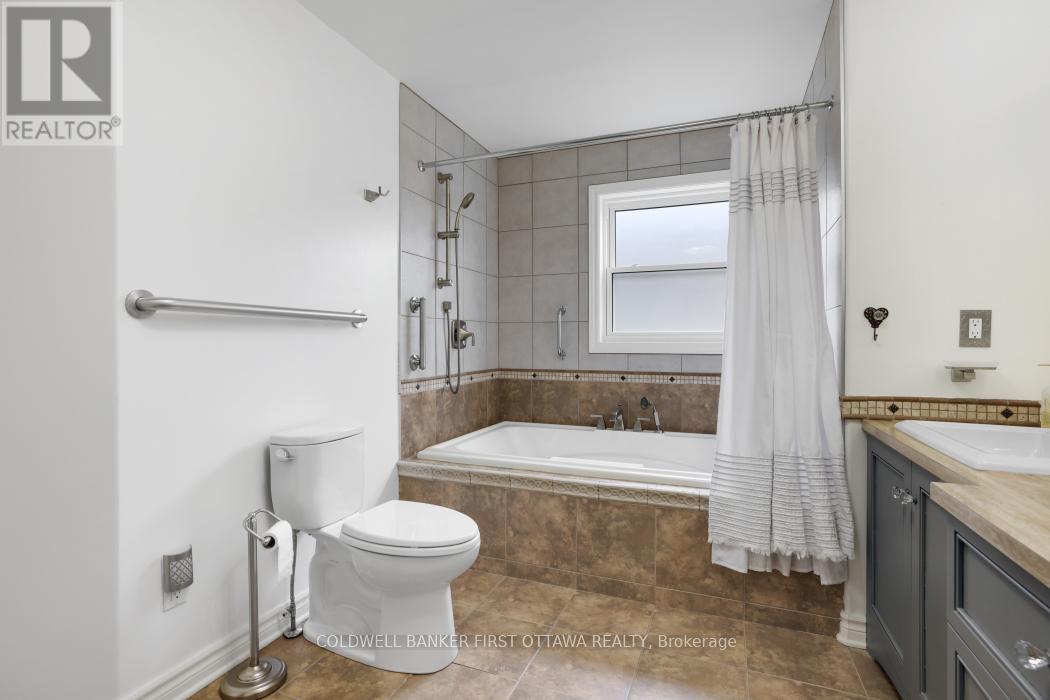 107 Johanna Street, Mississippi Mills, Ontario  K0A 1A0 - Photo 32 - X13472896