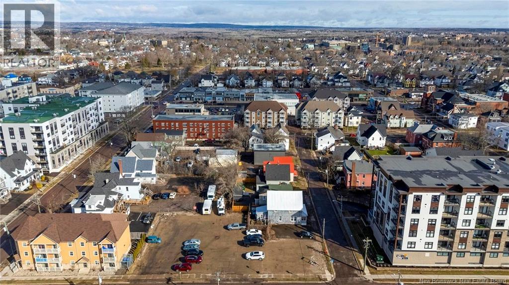 65 Gordon Street, Moncton, New Brunswick  E1C 1M3 - Photo 3 - NB140155