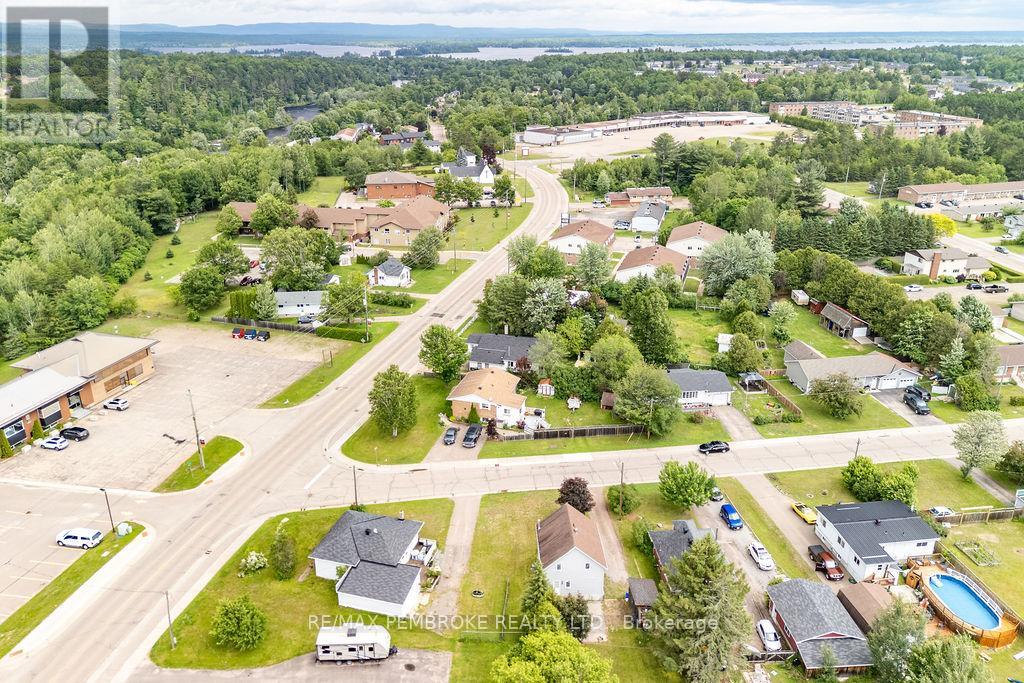 1 Violet Street, Petawawa, Ontario  K8H 2C2 - Photo 26 - X13472890