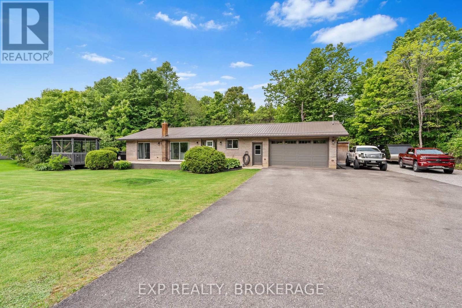 8283 PERTH ROAD, Frontenac, Ontario