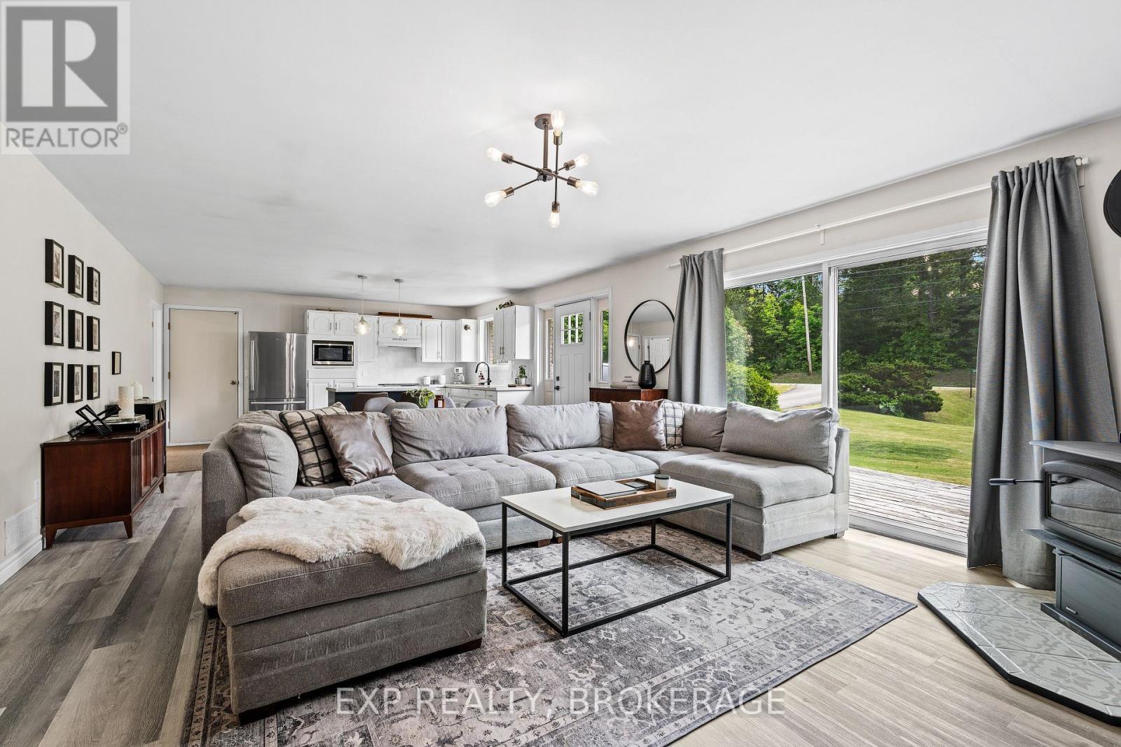8283 Perth Road, Frontenac, Ontario  K0H 2L0 - Photo 12 - X13472920