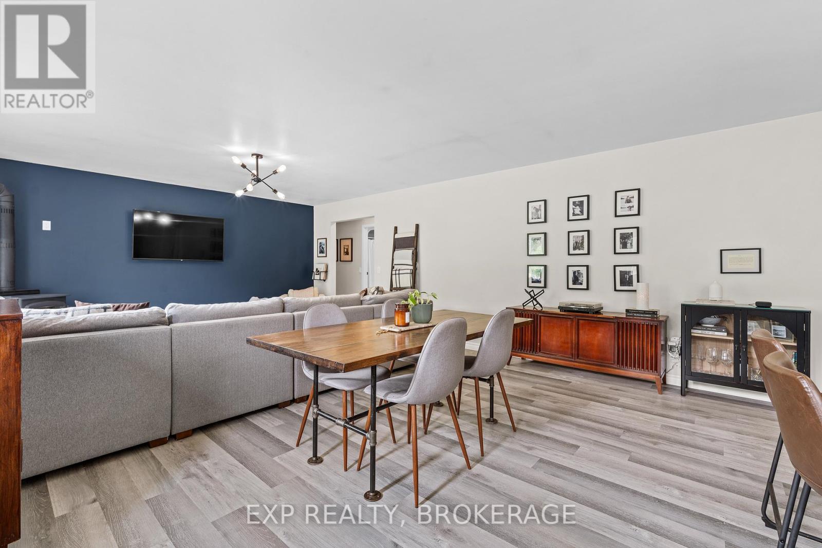 8283 Perth Road, Frontenac, Ontario  K0H 2L0 - Photo 9 - X13472920