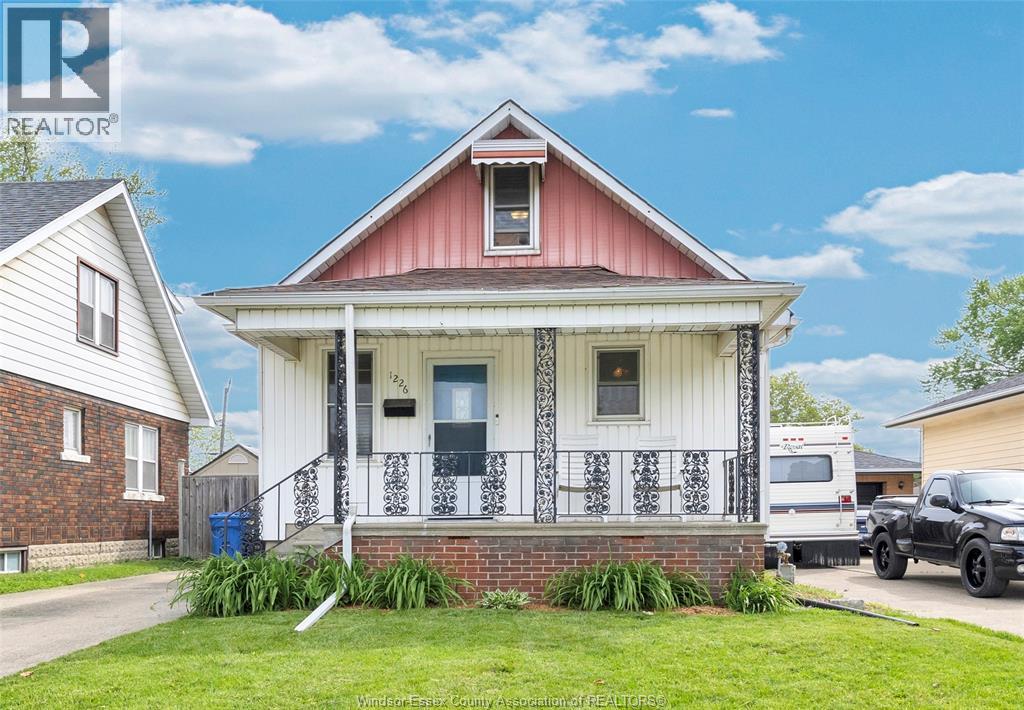 1226 Aubin, Windsor, Ontario