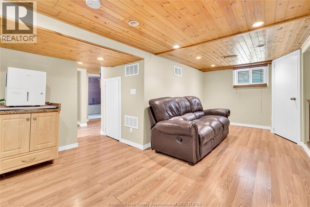 1226 Aubin, Windsor, Ontario  N8Y 4E5 - Photo 20 - 26014735