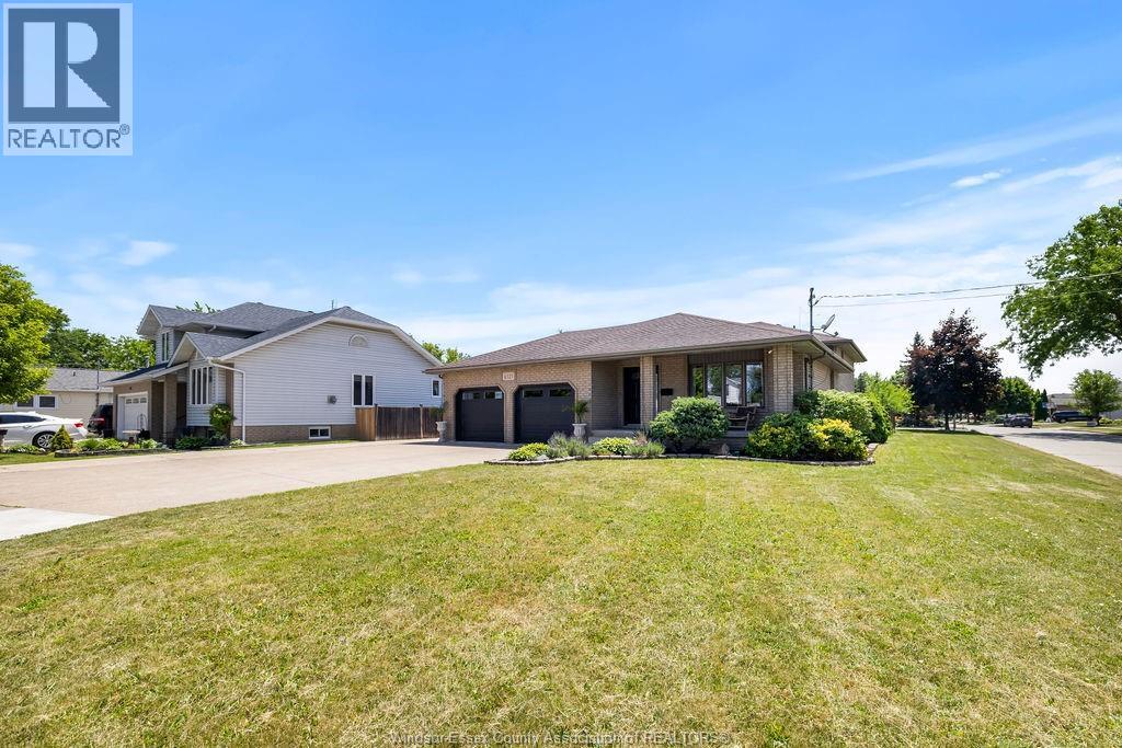 4525 Grand Marais Rd E, Windsor, Ontario  N8W 1X5 - Photo 3 - 26013710