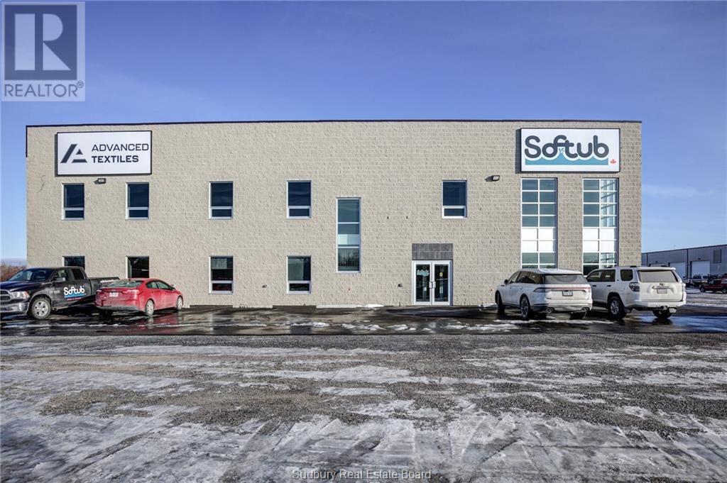 1988 Kingsway-B3, Greater Sudbury, Ontario  P3B 4J8 - Photo 2 - 2128610