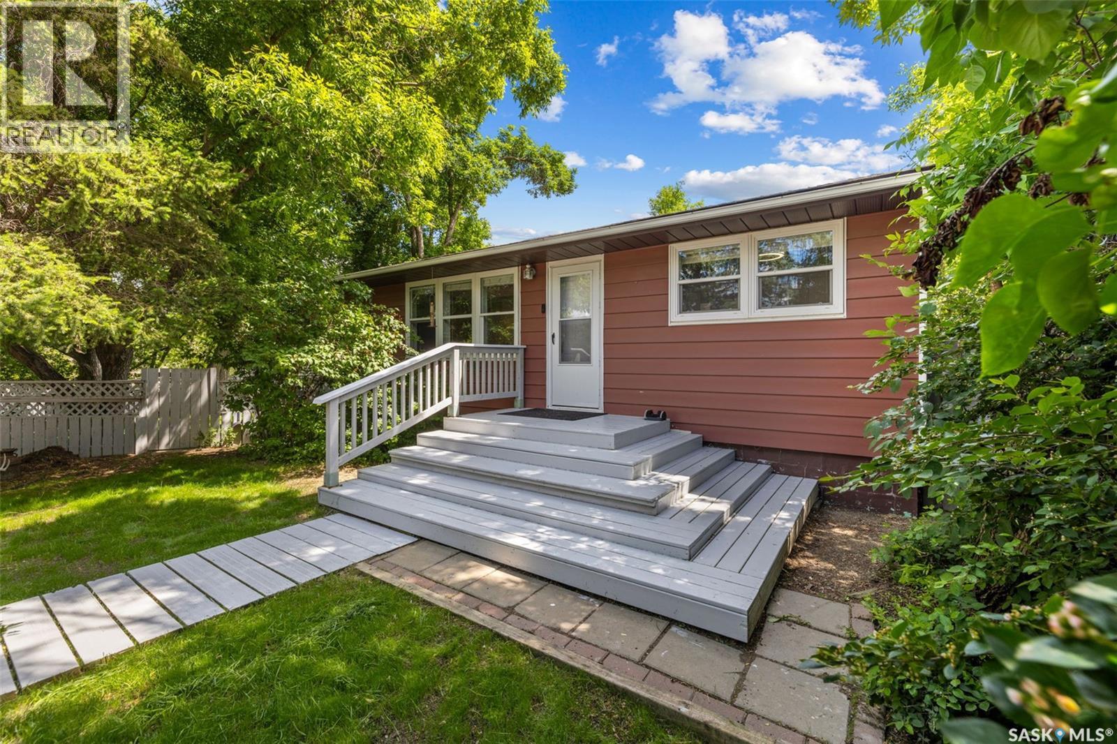 95 Qu'Appelle DRIVE E, Lumsden, Saskatchewan