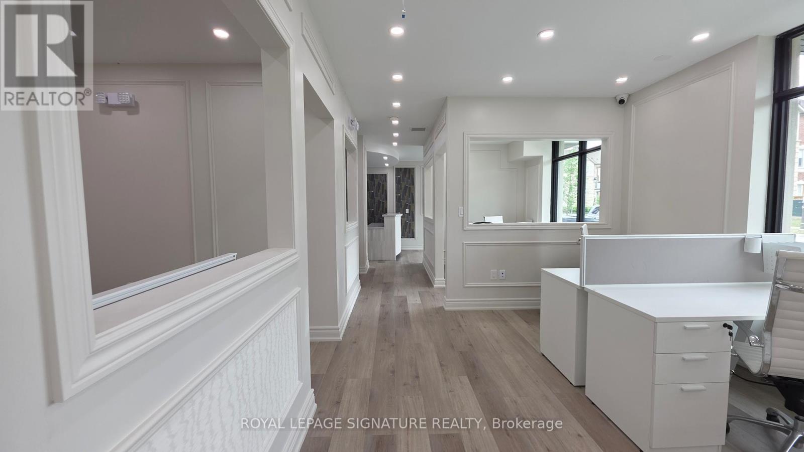 431 Dougall Avenue, Caledon, Ontario L7C 4L5 - Photo 11 - W12647650