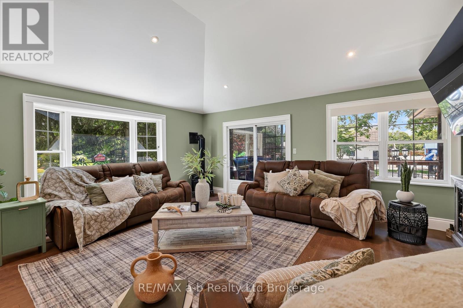 148 Dover Street, Norwich, Ontario  N0J 1R0 - Photo 23 - X13473040