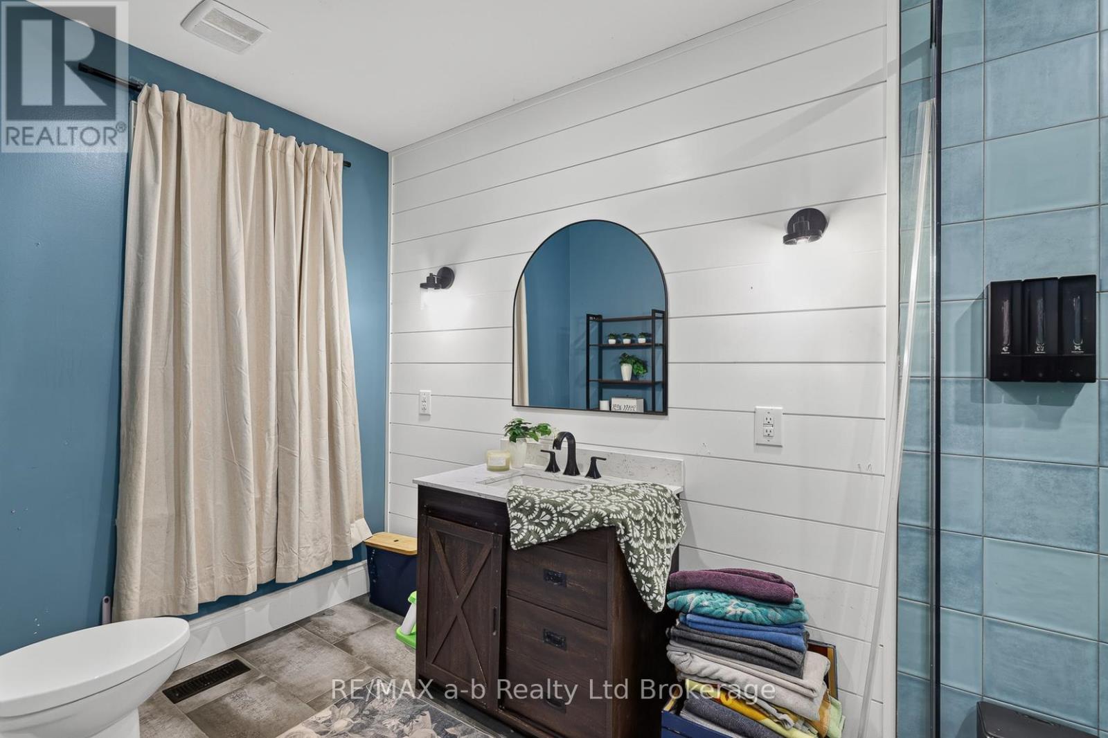 148 Dover Street, Norwich, Ontario  N0J 1R0 - Photo 35 - X13473040